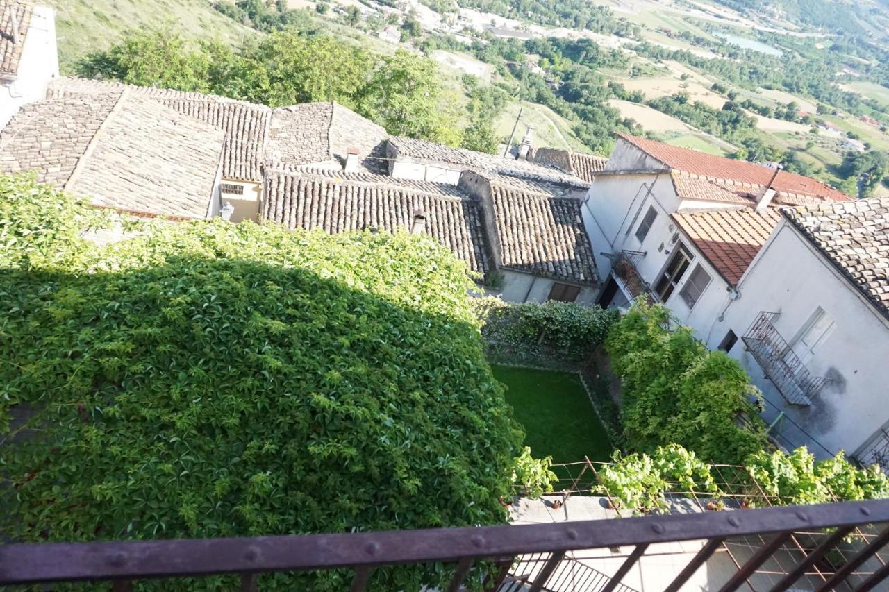 Palazzo De Fabritiis Acomodação com café da manhã Rosciano  Exterior foto